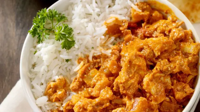 Is butter chicken a curry dish