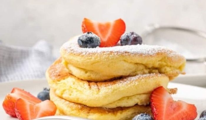 Gluten-free souffle pancakes [9 main steps]